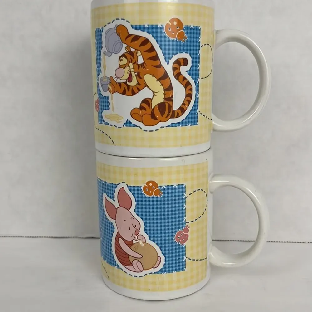 Disney Winnie the Pooh Mugs Cup Set of 2 Coffee Tea Cocoa Tigger Piglet 10 ounce